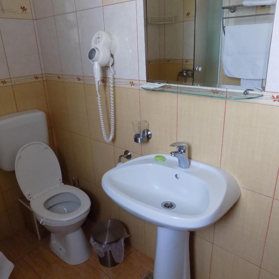 Casa Rad Hotel Sinmartin  Luaran gambar